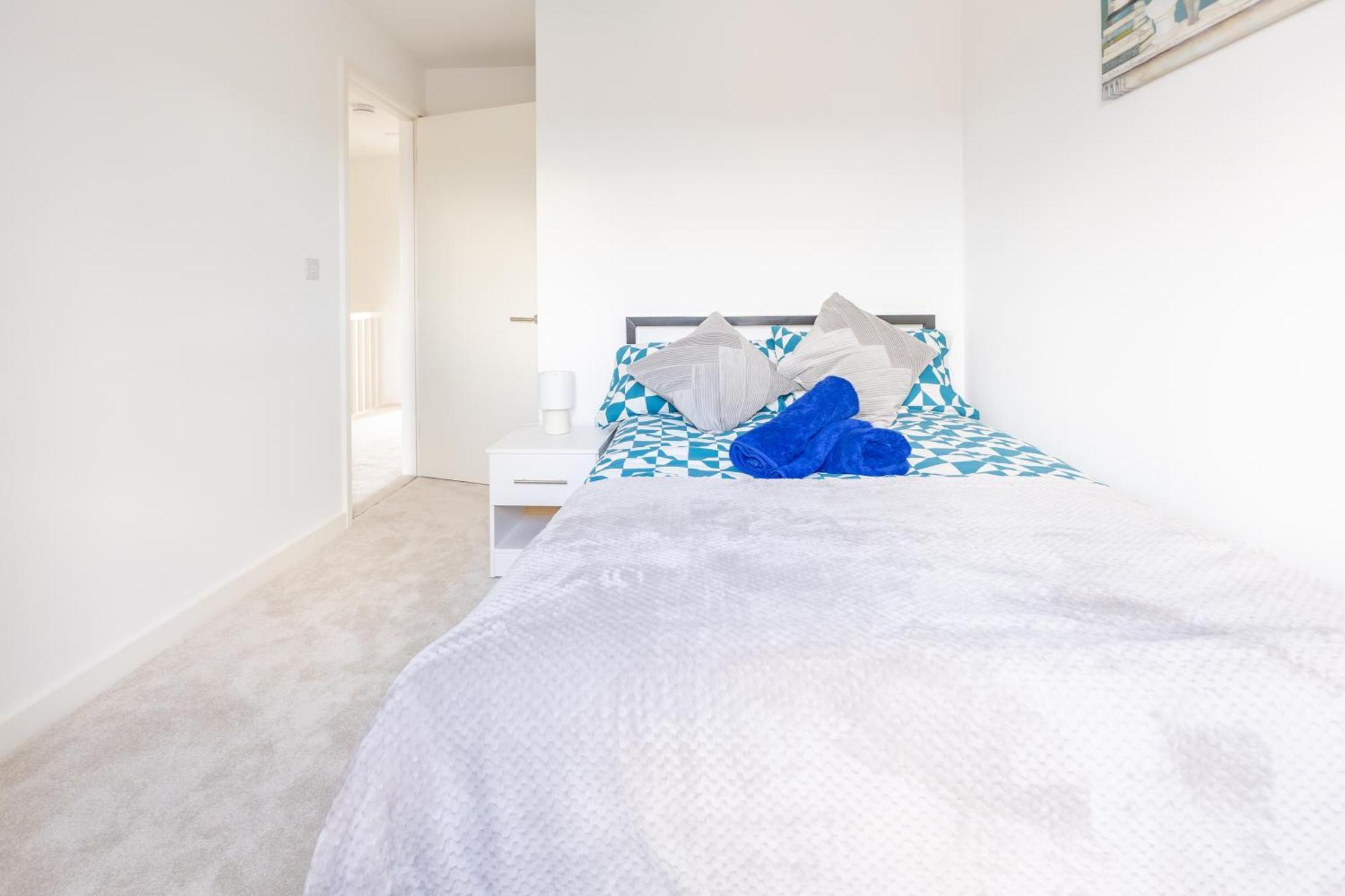 Stunning Modern 3 Bedroom Townhouse - Perfect Getaway Manchester Buitenkant foto