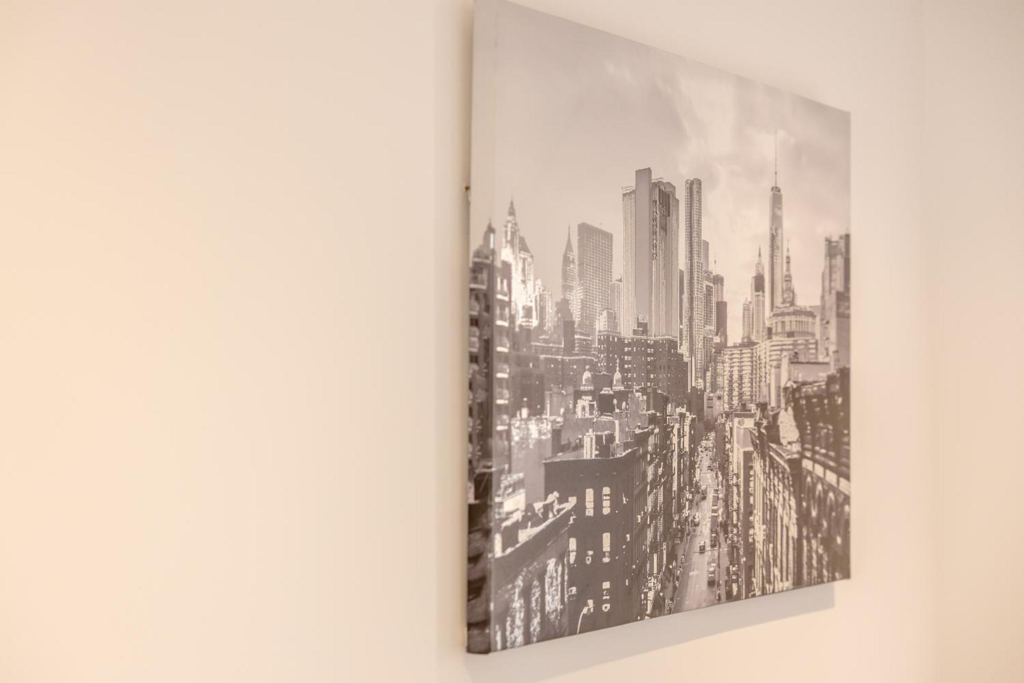 Stunning Modern 3 Bedroom Townhouse - Perfect Getaway Manchester Buitenkant foto