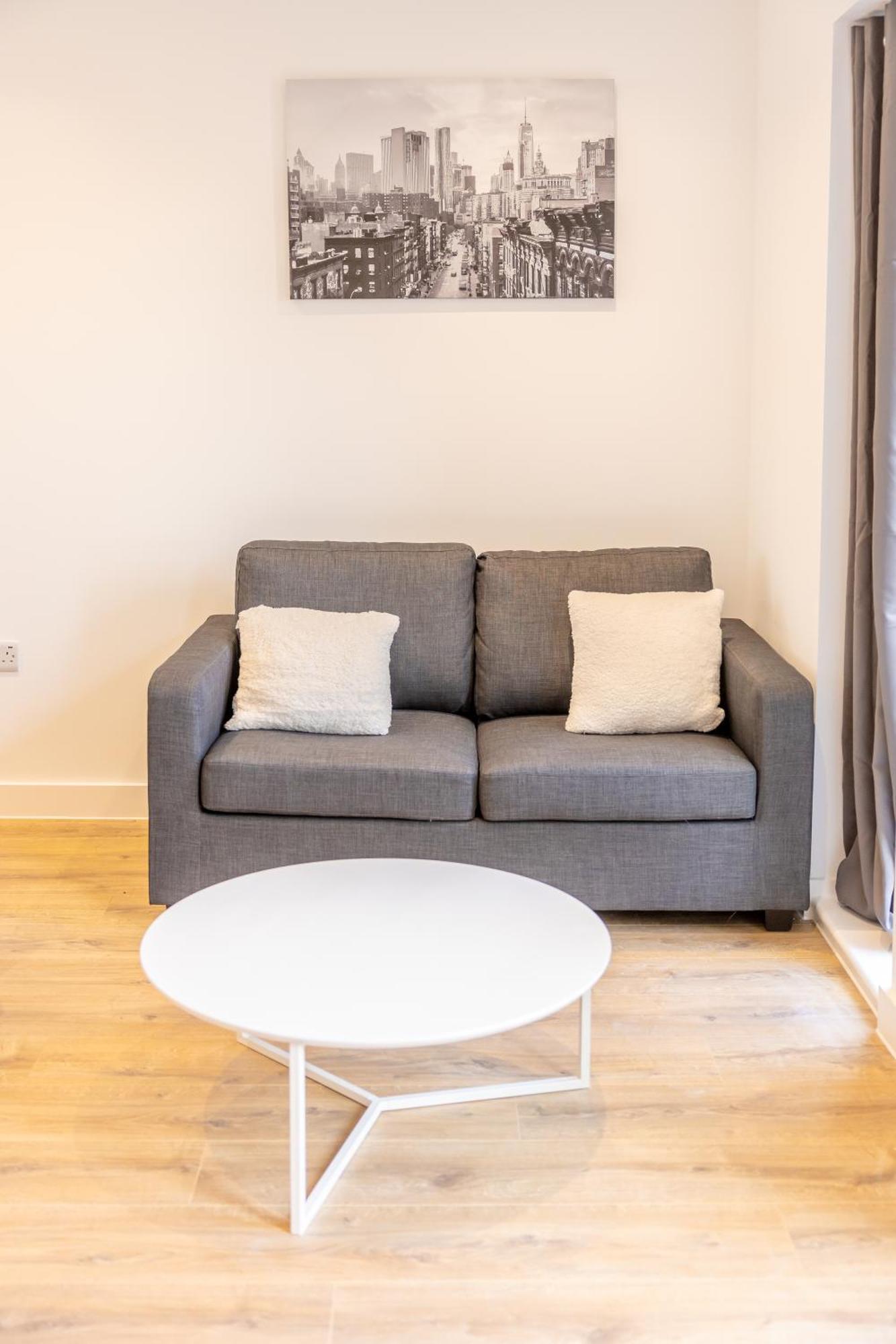 Stunning Modern 3 Bedroom Townhouse - Perfect Getaway Manchester Buitenkant foto