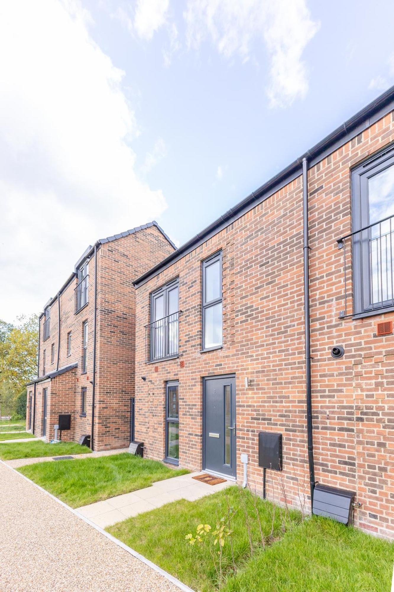 Stunning Modern 3 Bedroom Townhouse - Perfect Getaway Manchester Buitenkant foto